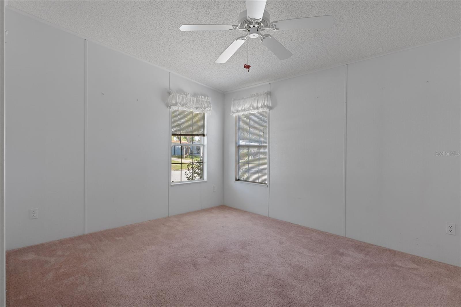 7482 Dinsmore St Property Photo 23