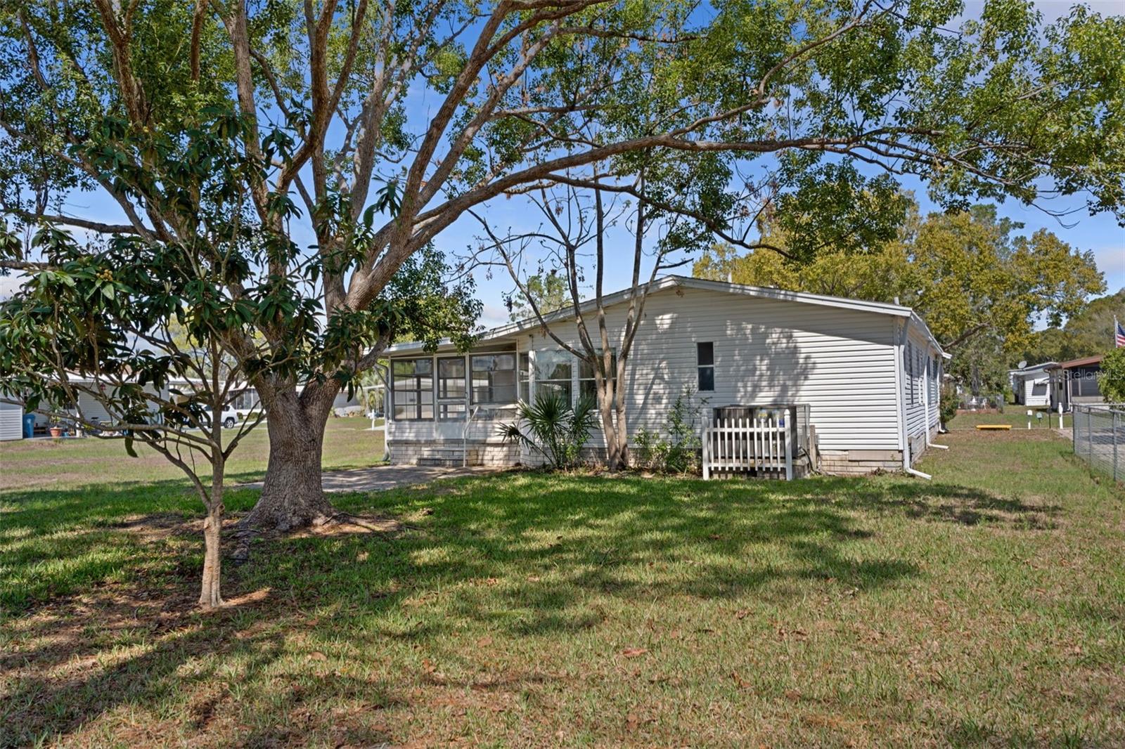 7482 Dinsmore St Property Photo 35