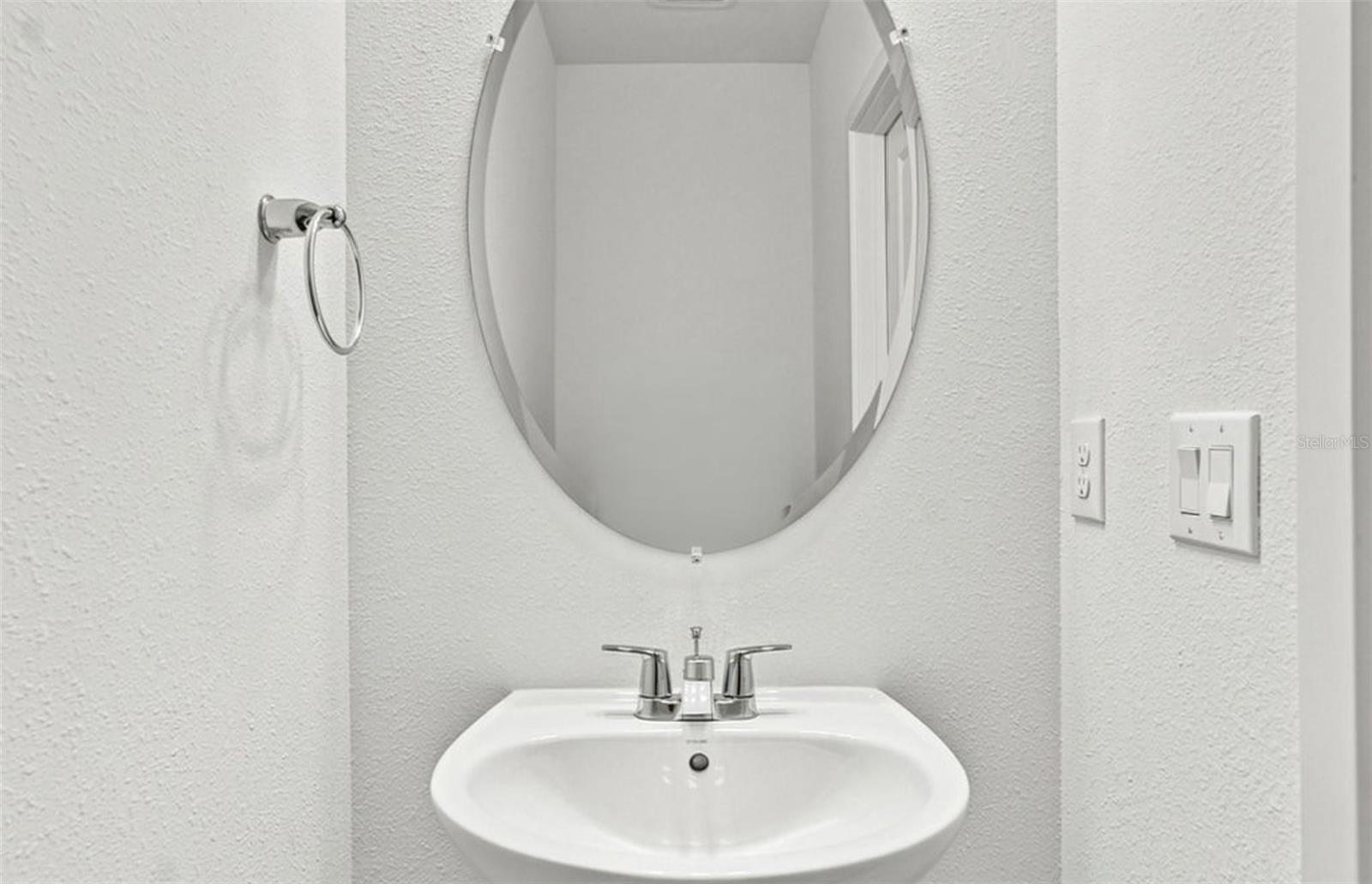 7923 Palm Paradise Pl Property Photo 7