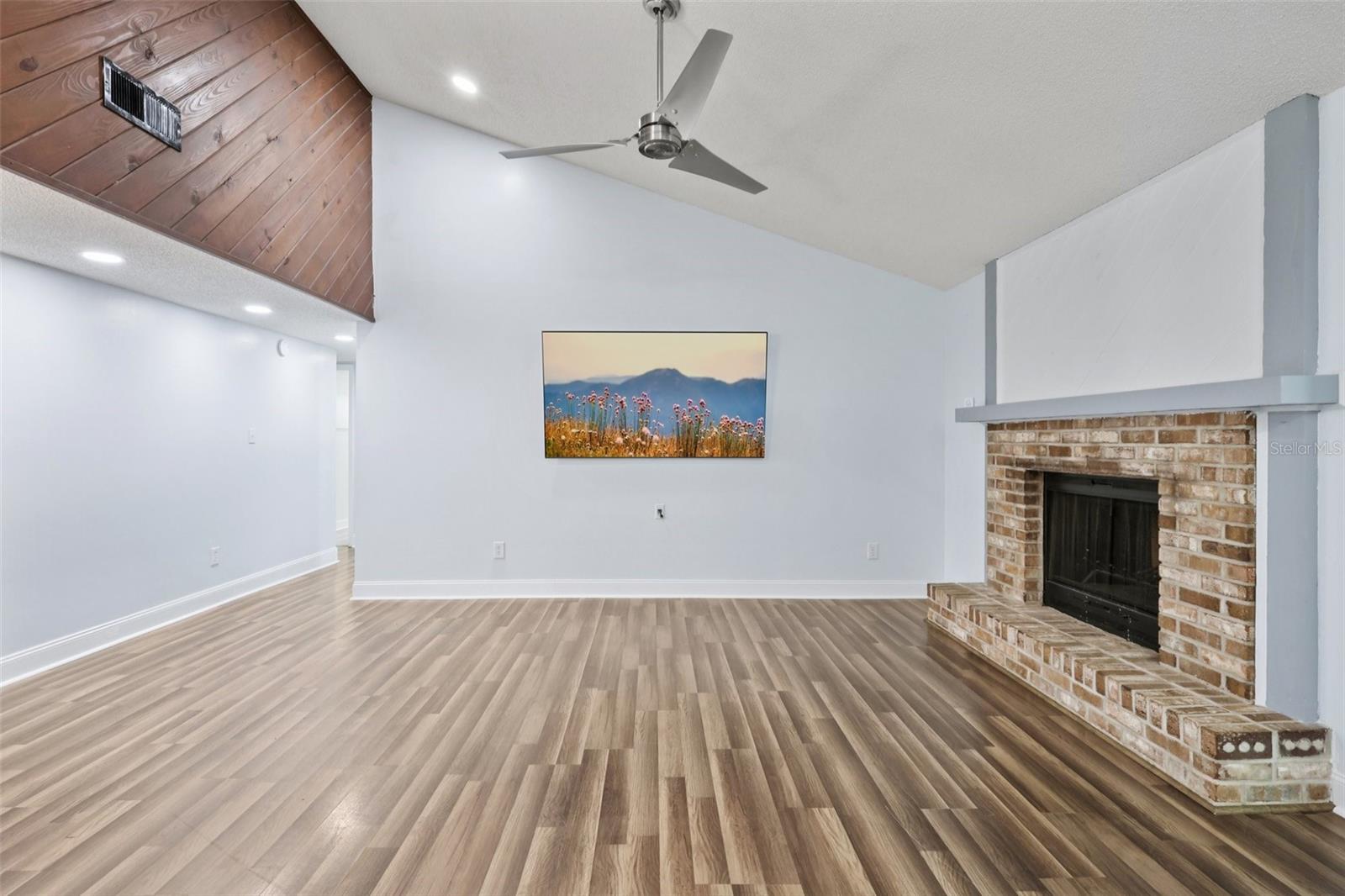 3613 Coppertree Cir Property Photo 5