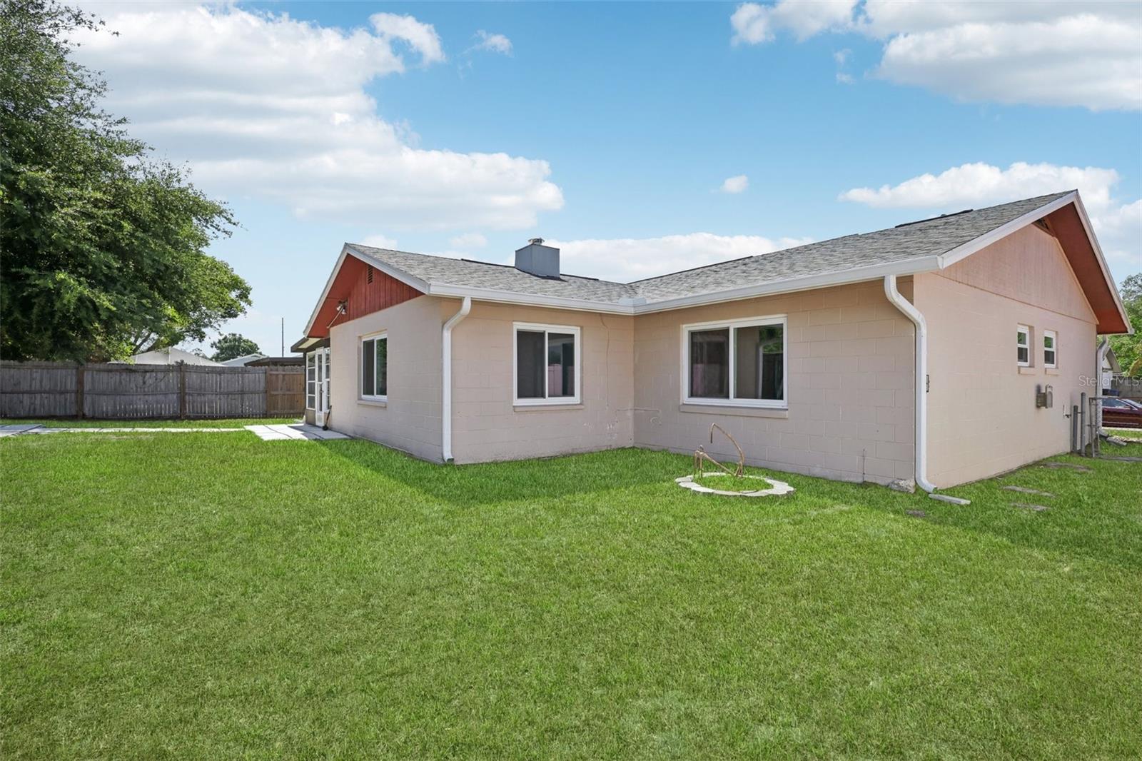 3613 Coppertree Cir Property Photo 41