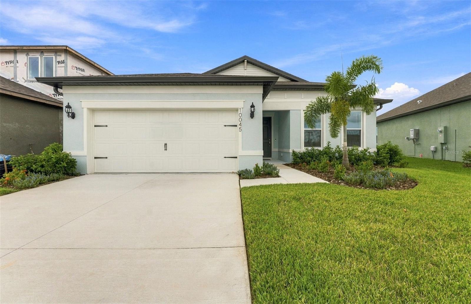 10045 Trellis Vine Way Property Photo 1