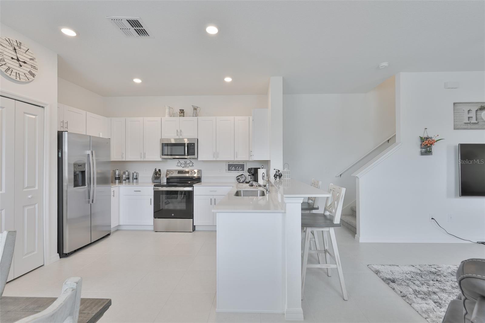 2661 Sunray Venus Way Property Photo 9