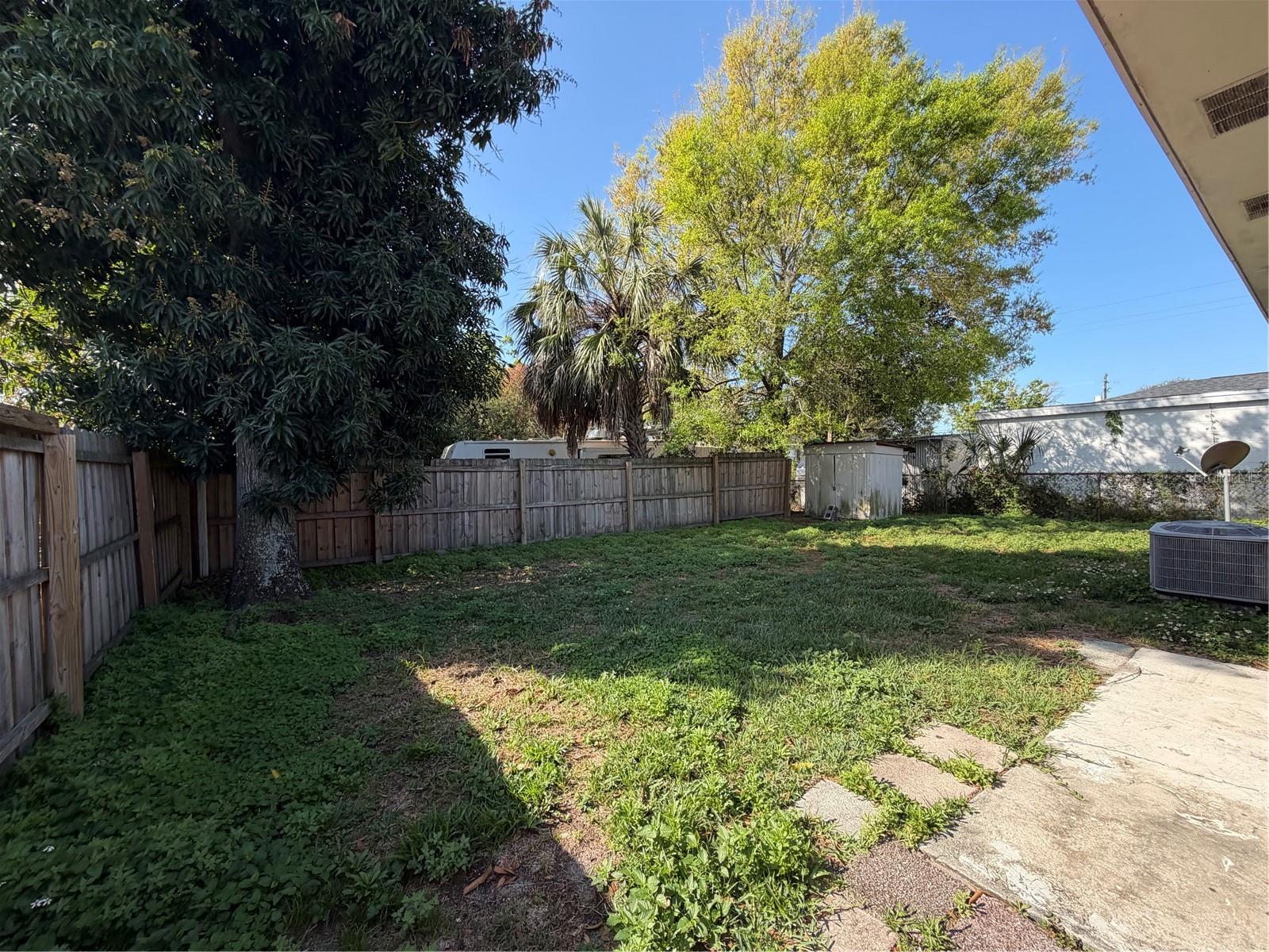 3230 W Saint Conrad St Property Photo 19