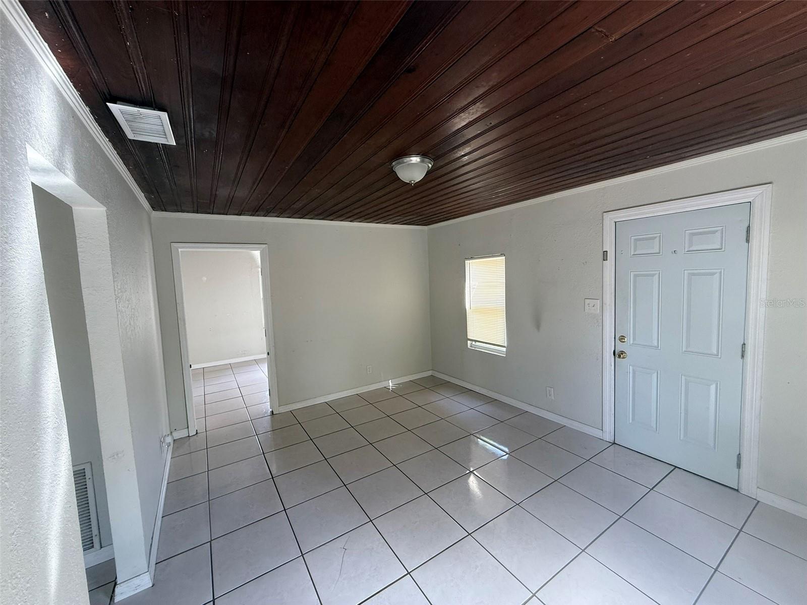 3612 N 52nd St Property Photo 5