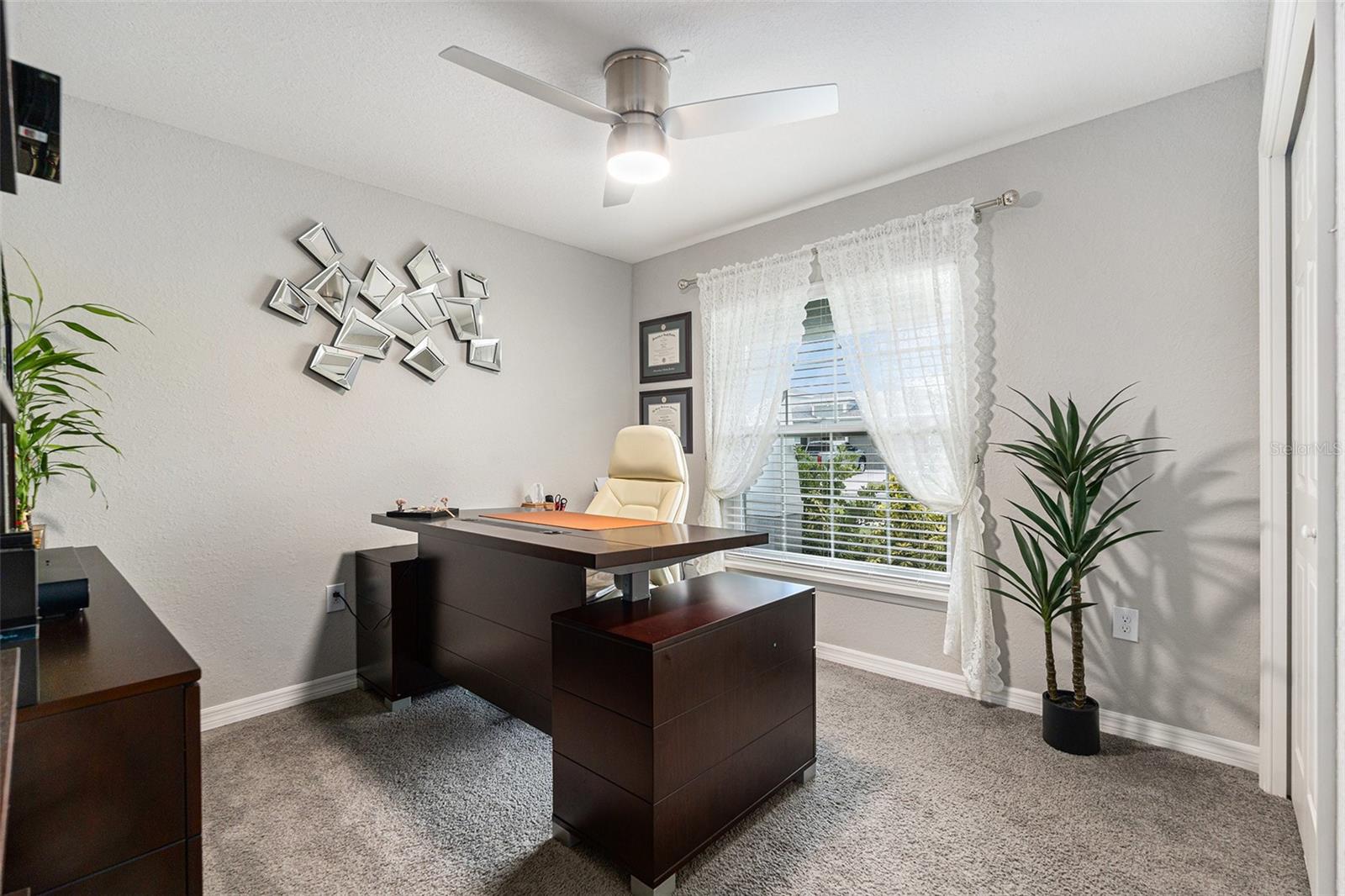 6436 Pebblebrooke Way Property Photo 6