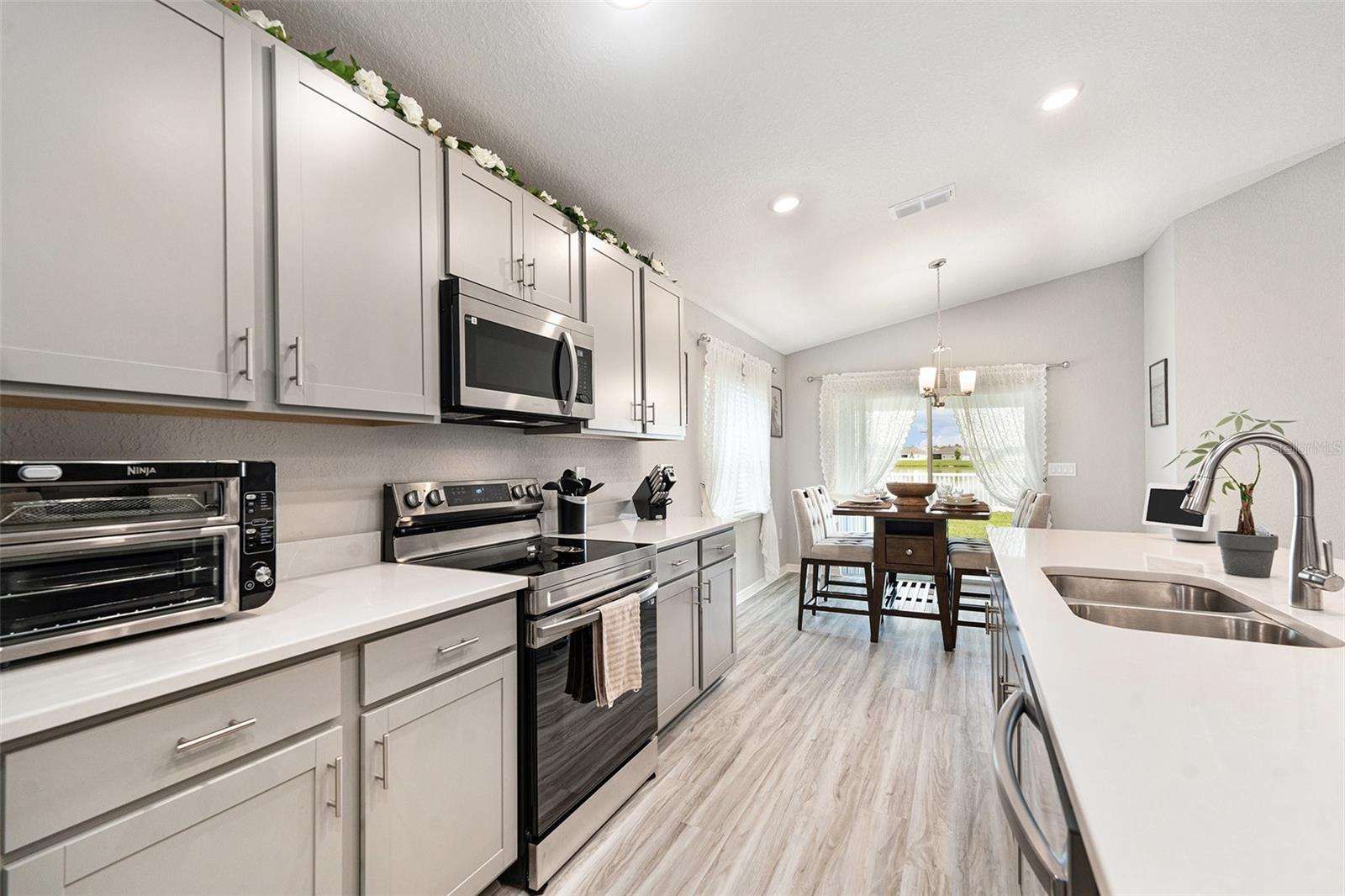 6436 Pebblebrooke Way Property Photo 16