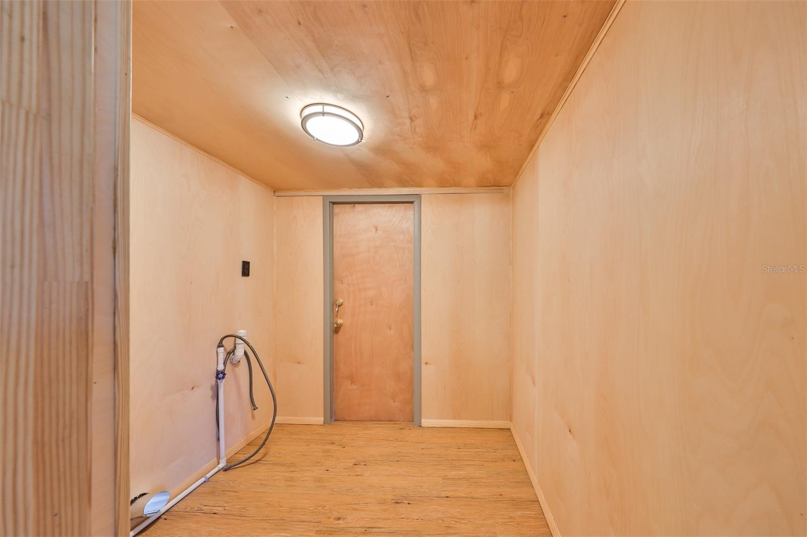 3908 W Wallace Ave Property Photo 18