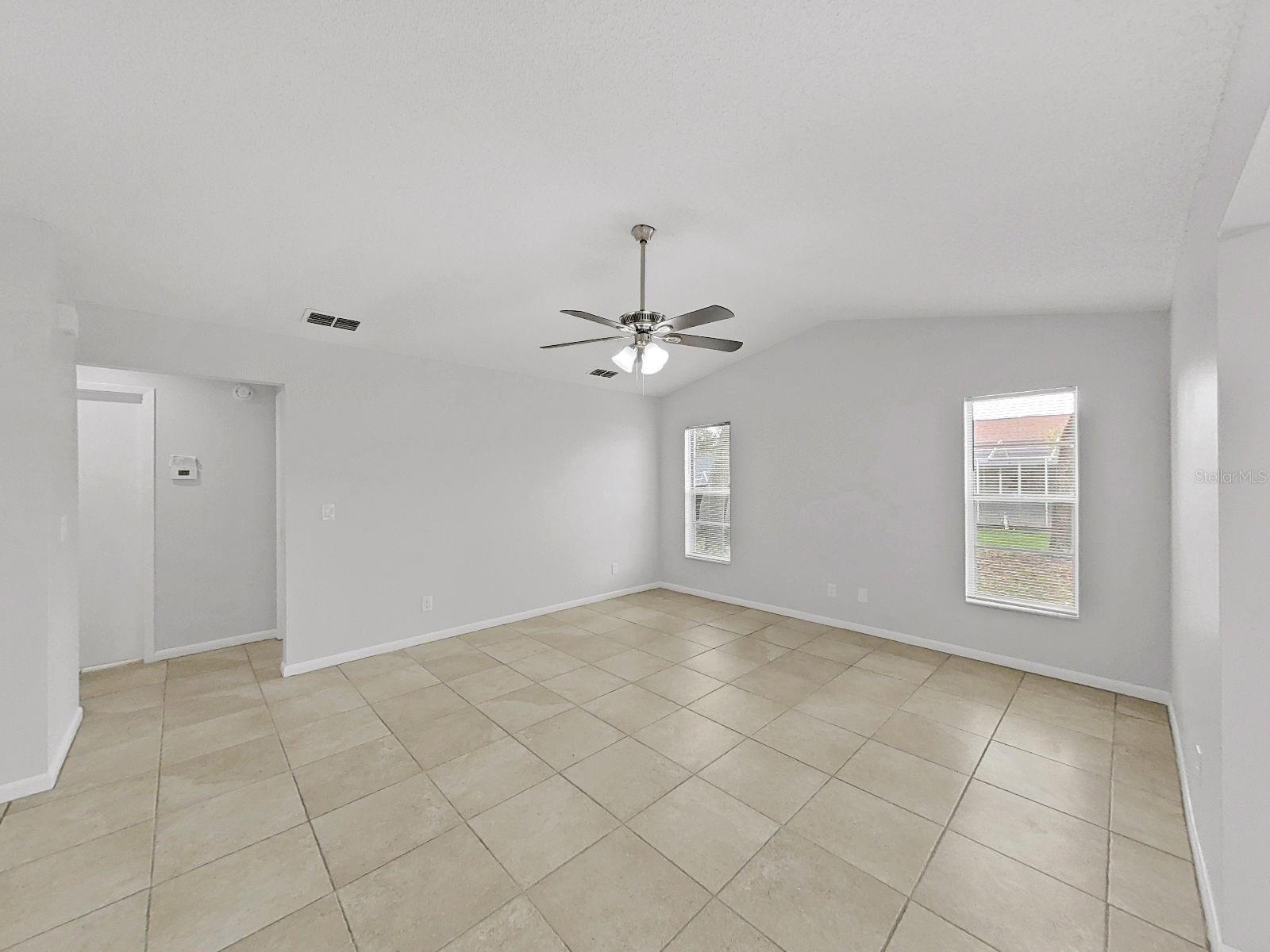 10452 Fordham St Property Photo 17