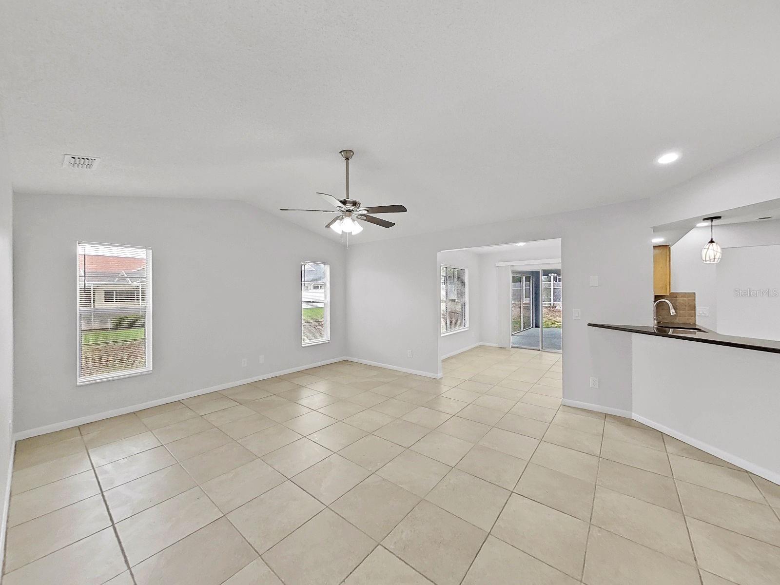 10452 Fordham St Property Photo 18