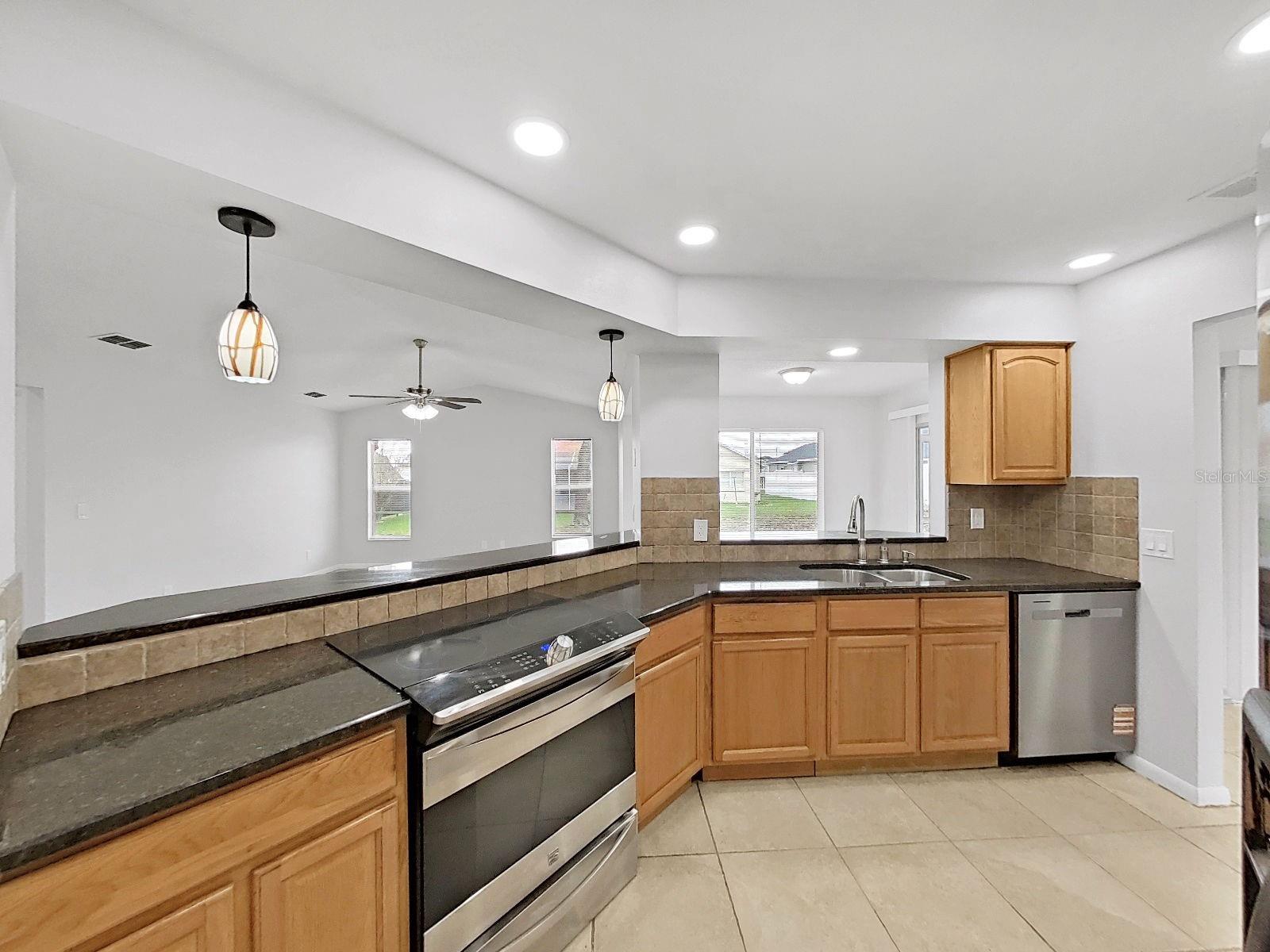10452 Fordham St Property Photo 25