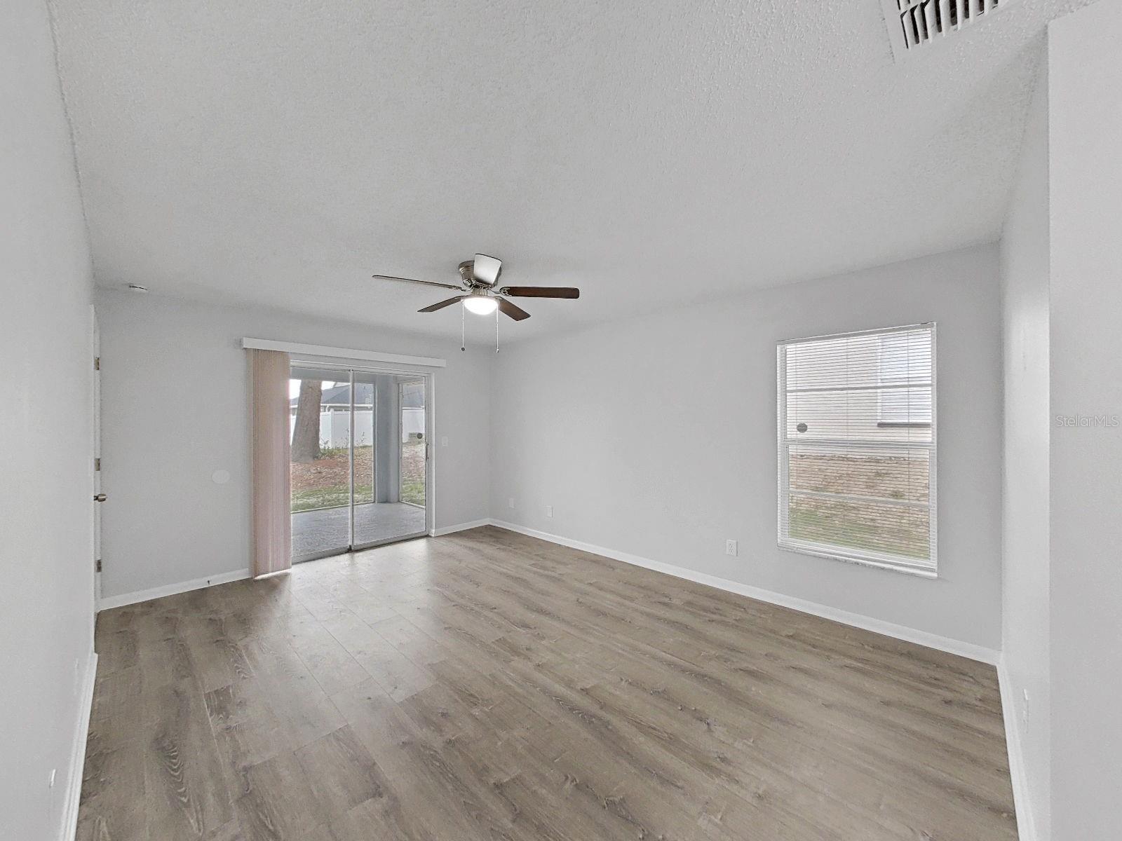 10452 Fordham St Property Photo 28