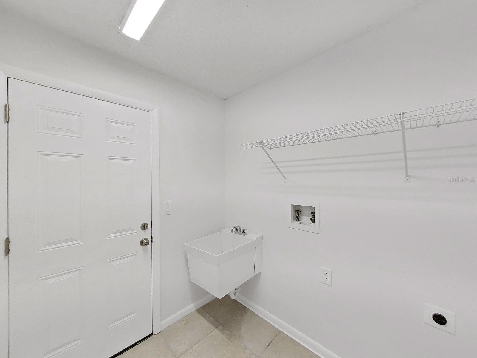 10452 Fordham St Property Photo 38