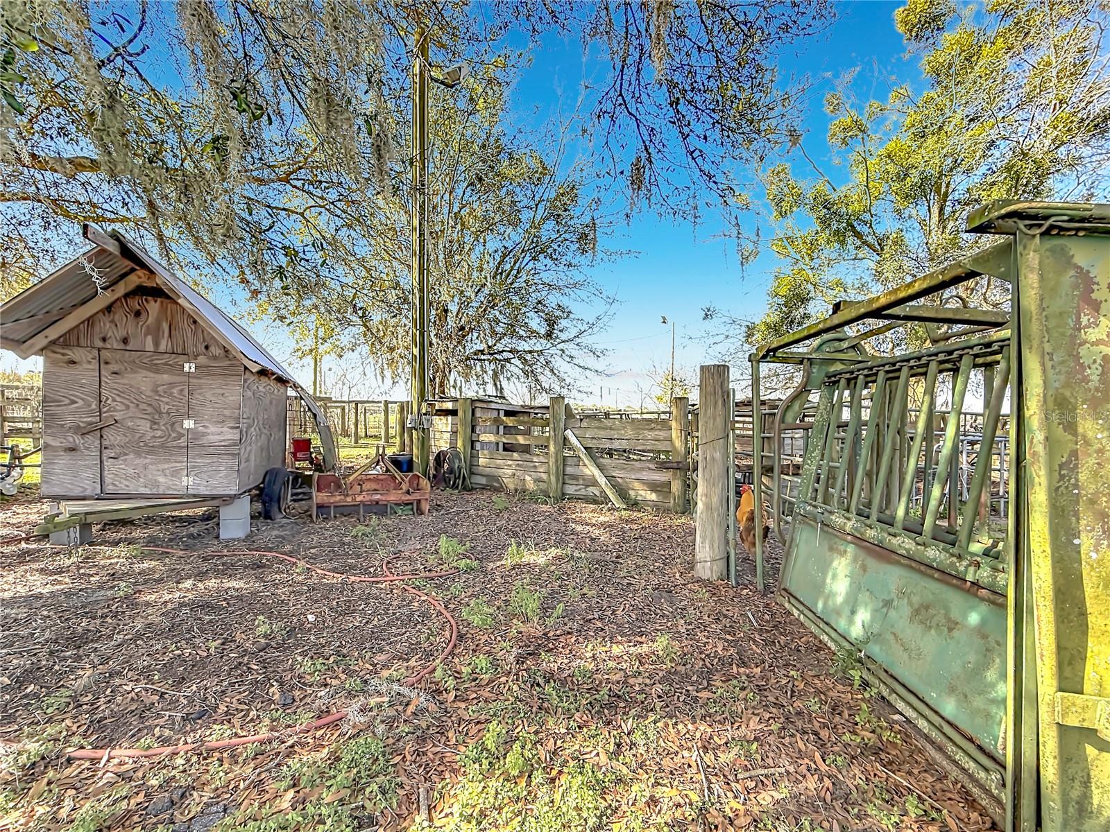 855 Ne 107th Rd Property Photo 48