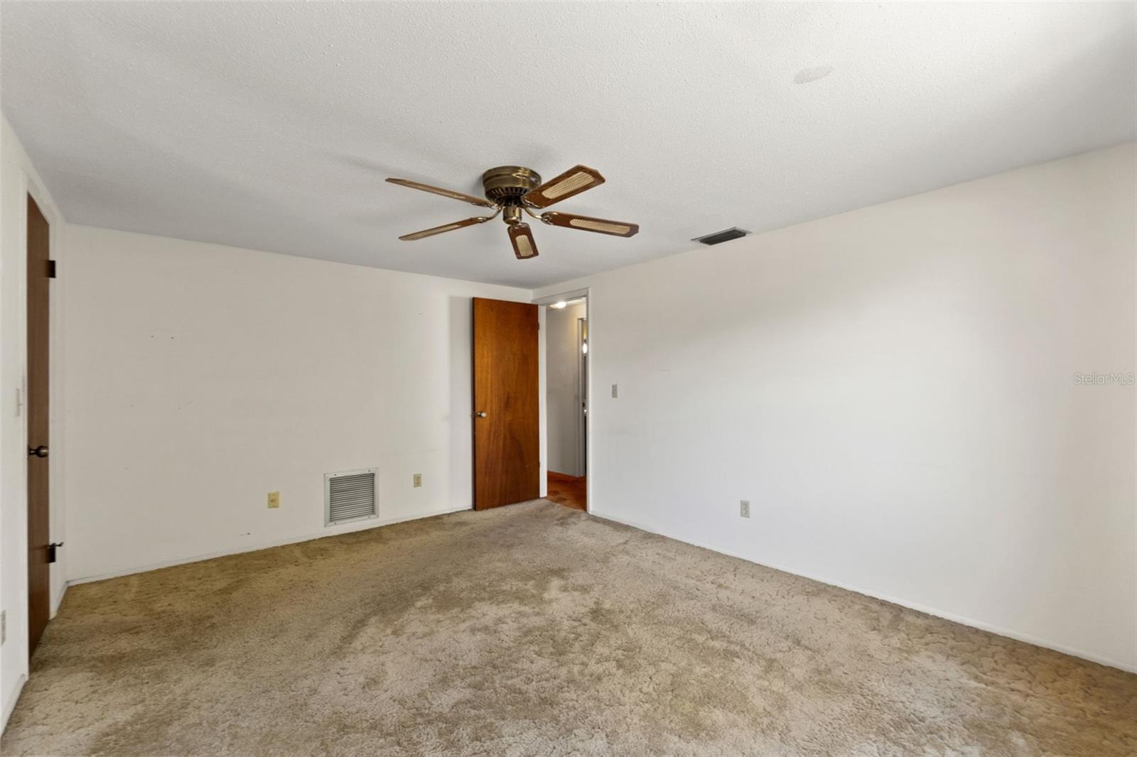8511 Long Boat Ln Property Photo 27