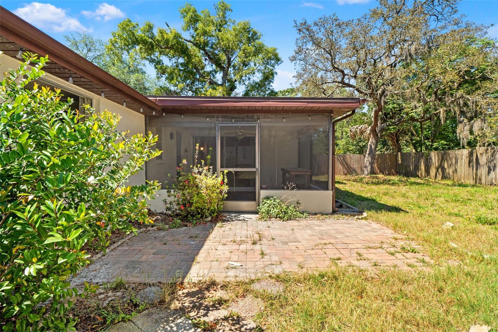 8511 Long Boat Ln Property Photo 37