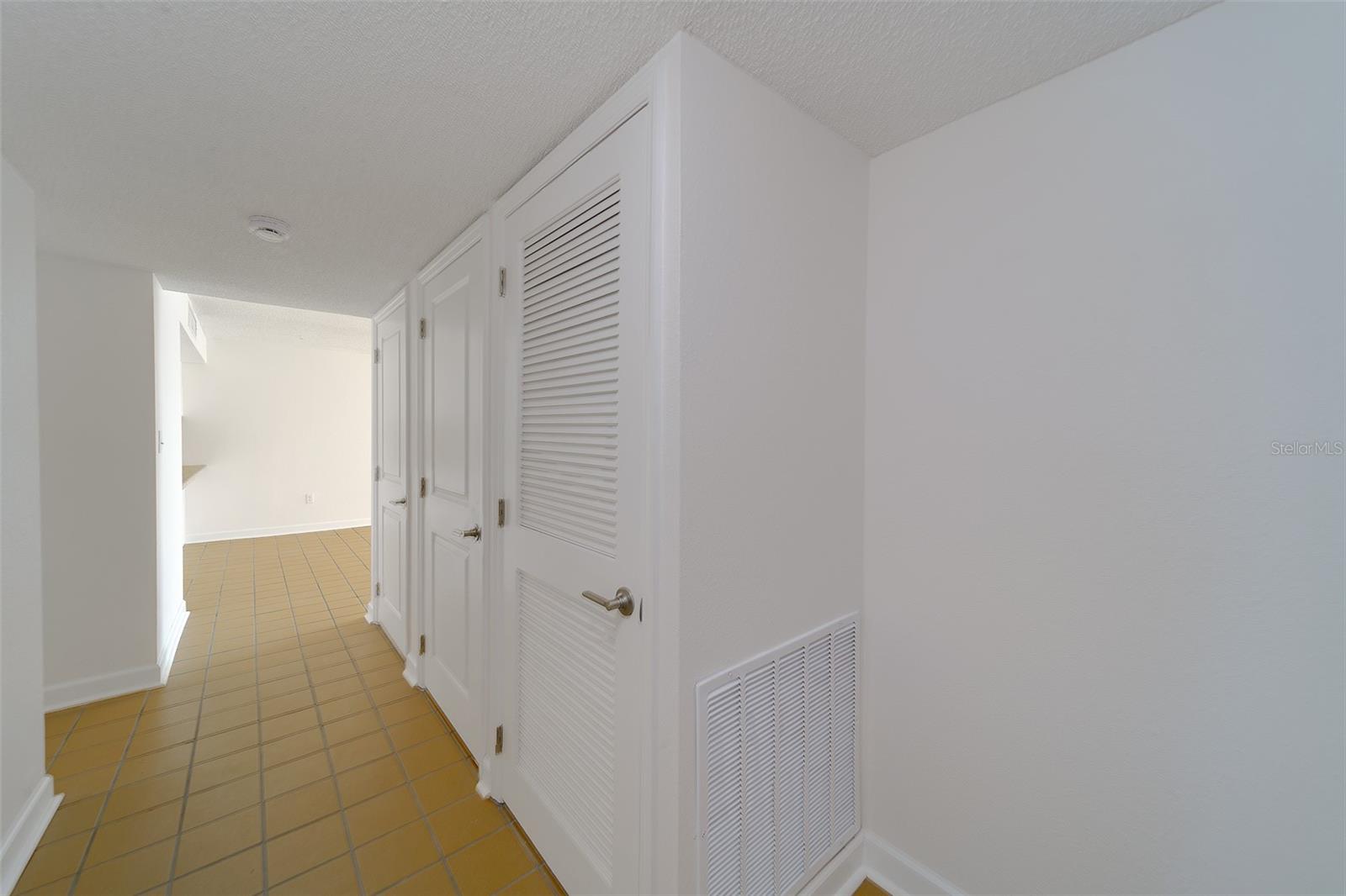 450 S Gulfview Blvd #208 Property Photo 10