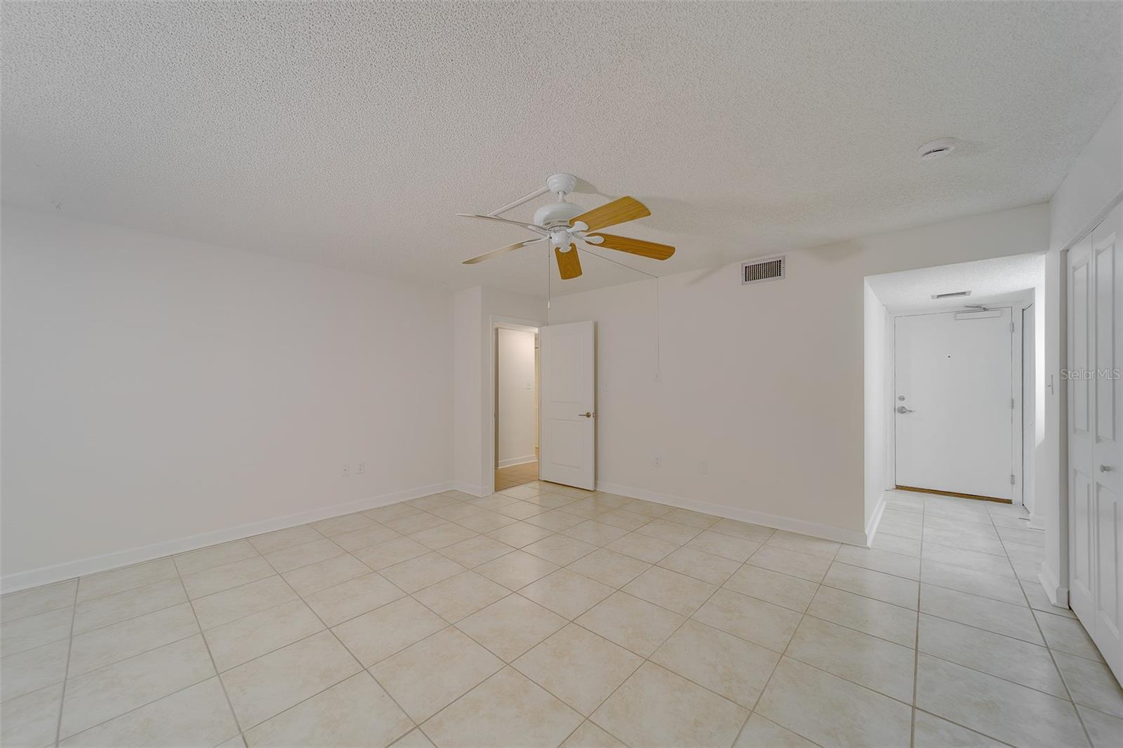 450 S Gulfview Blvd #208 Property Photo 26