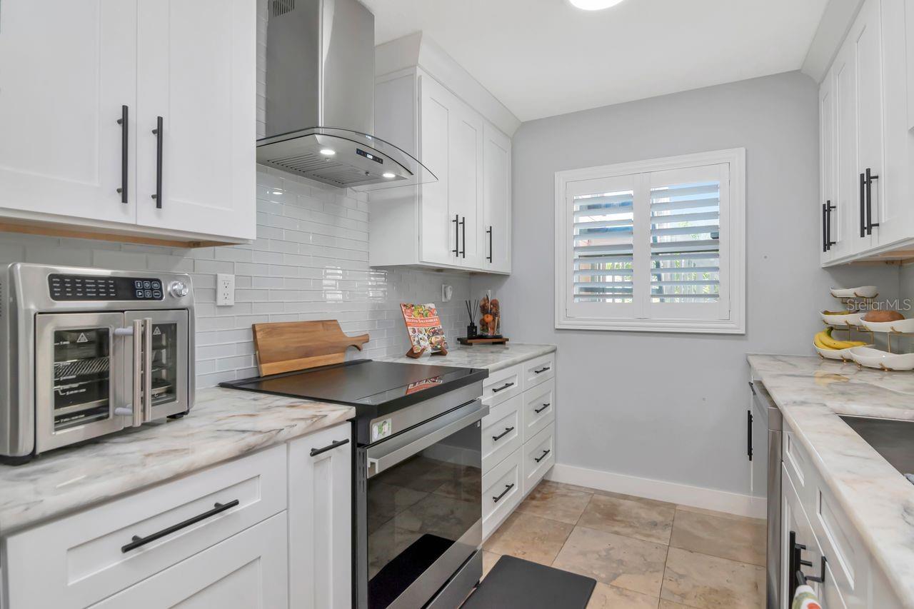 2424 W Tampa Bay Blvd #c105 Property Photo 12
