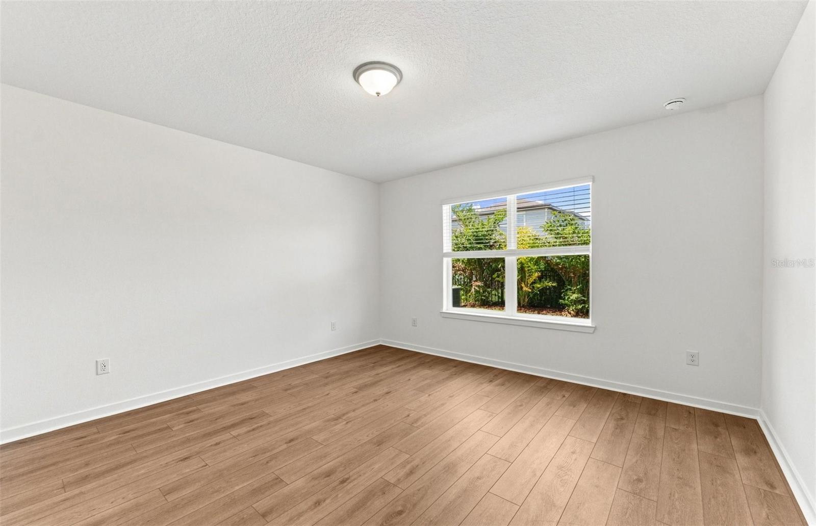 6287 Broad Field Ave Property Photo 8