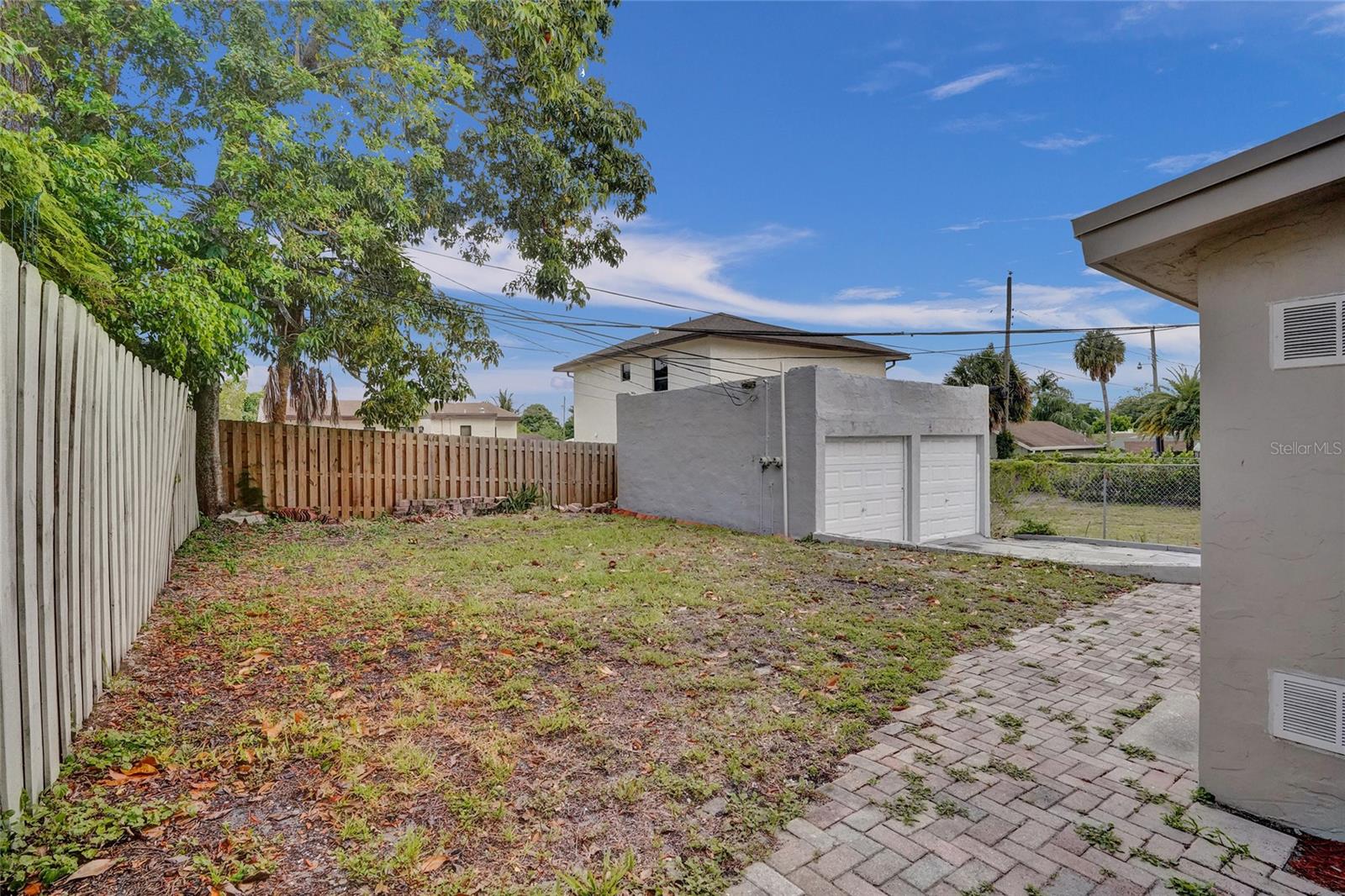 924 Mcintosh St Property Photo 54