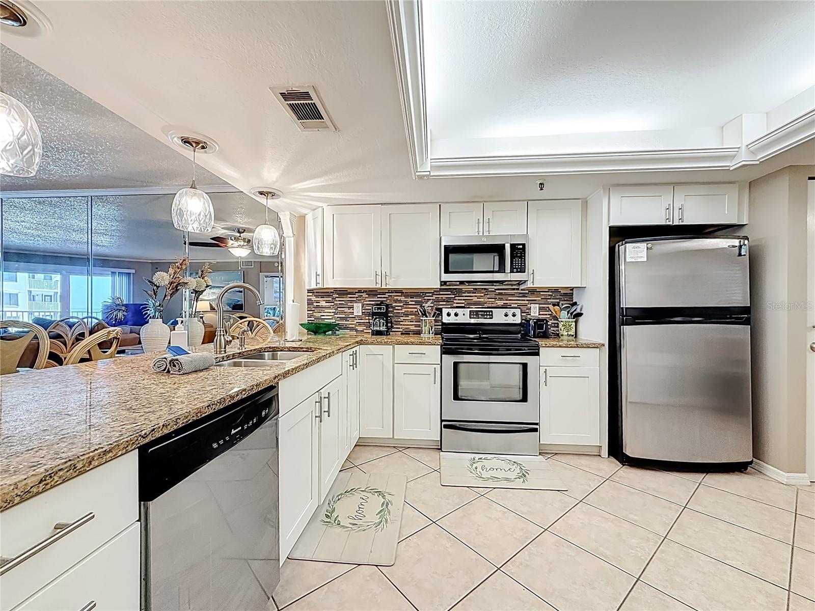 18400 Gulf Blvd #1312 Property Photo 8