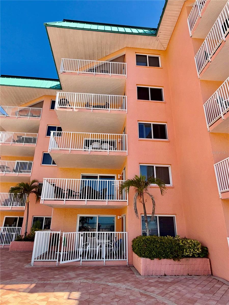 18400 Gulf Blvd #1312 Property Photo 59