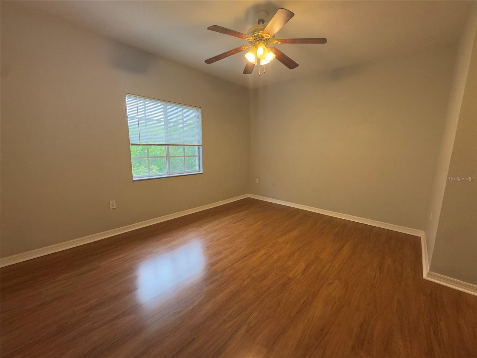 9507 Amberdale Ct #201 Property Photo 16