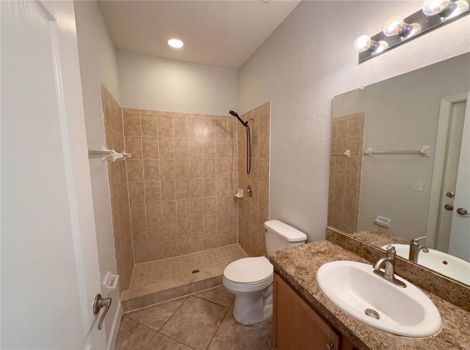 6326 Hickory Leaf Pl Property Photo 19