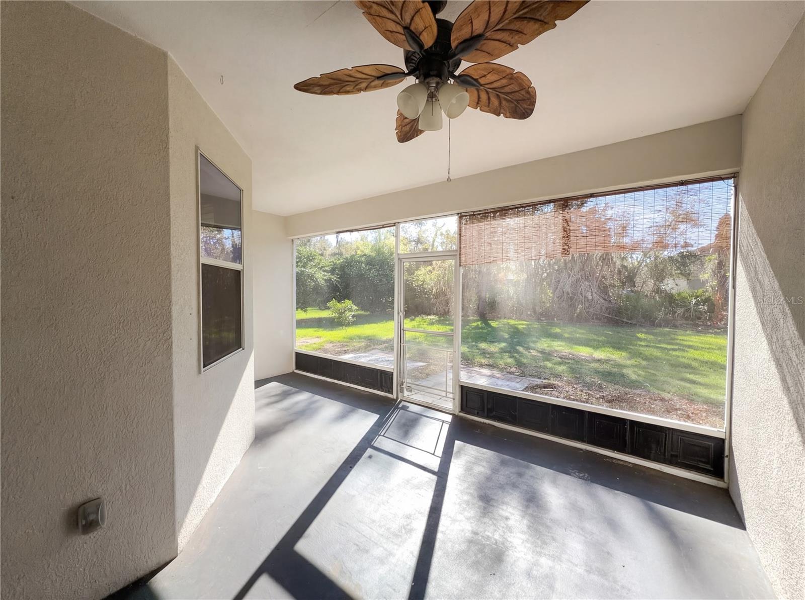 6326 Hickory Leaf Pl Property Photo 23