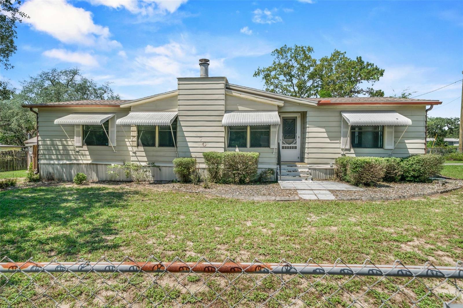270 S Honey Bear Way Property Photo 1