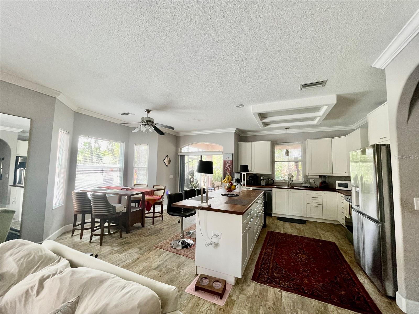 21007 Los Cabos Ct Property Photo 7