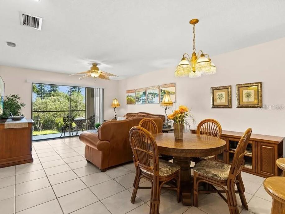 1669 Seascape Cir #1669 Property Photo 5