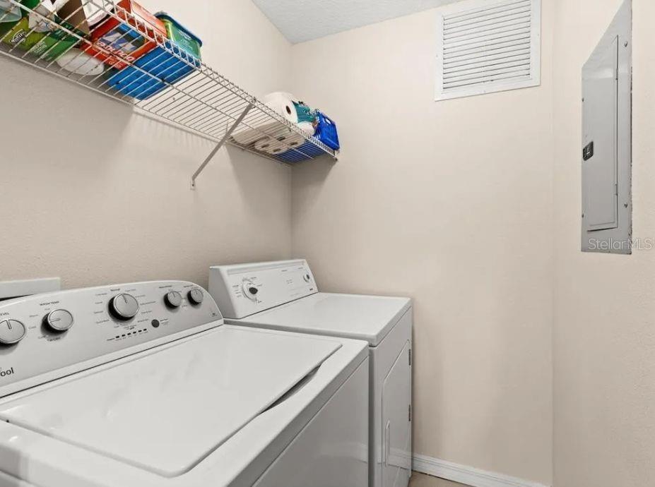 1669 Seascape Cir #1669 Property Photo 11