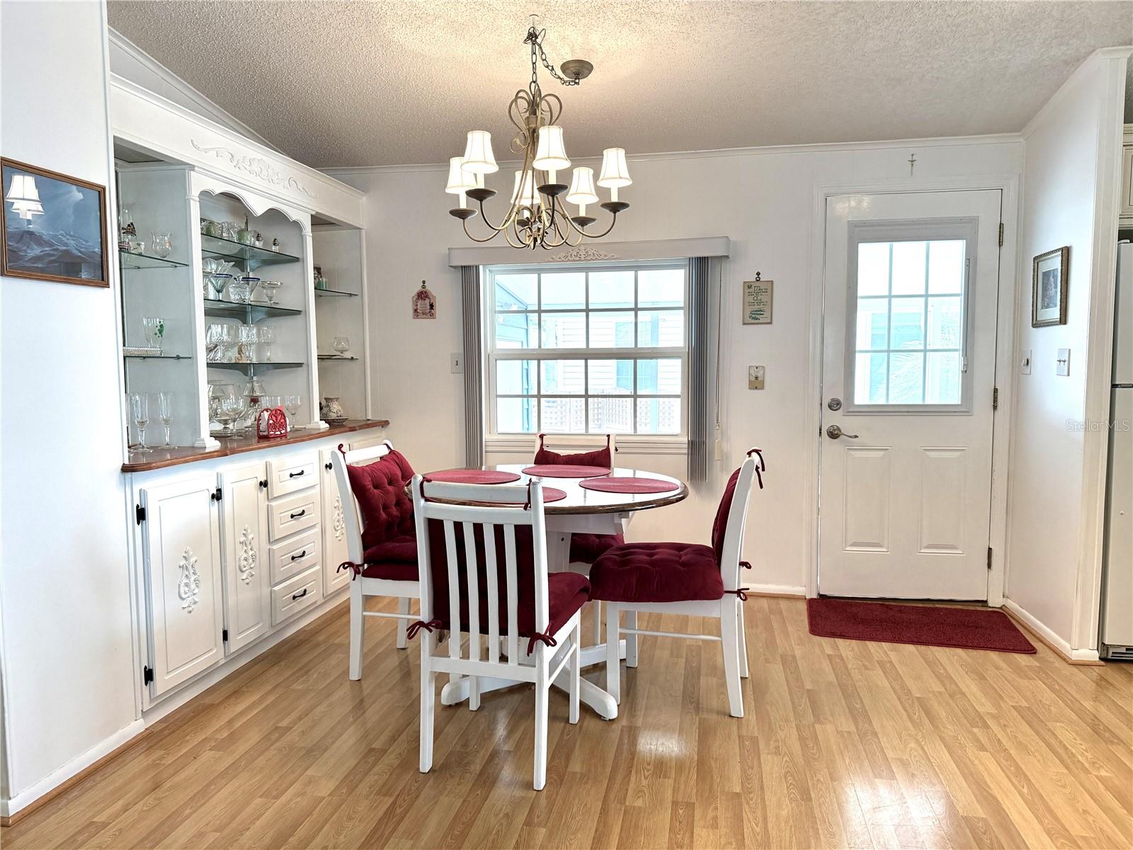 101 Saint George Ct Property Photo 7
