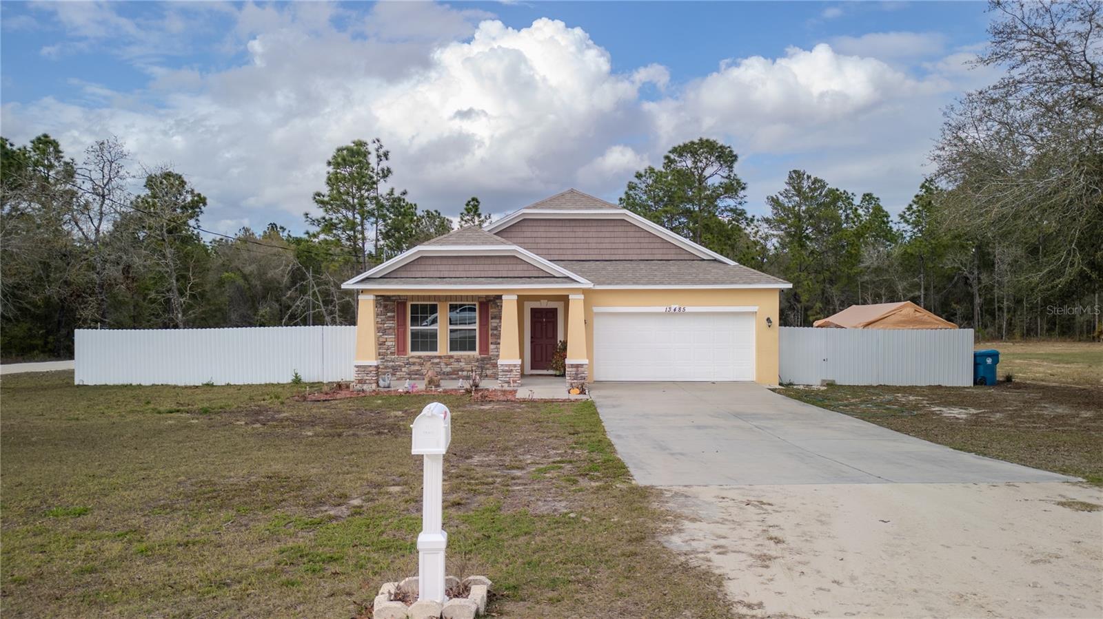 13485 RESORT AVE Property Photo 1