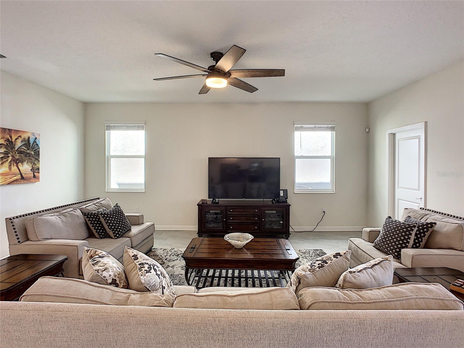 8841 Cruden Bay Ct Property Photo 9