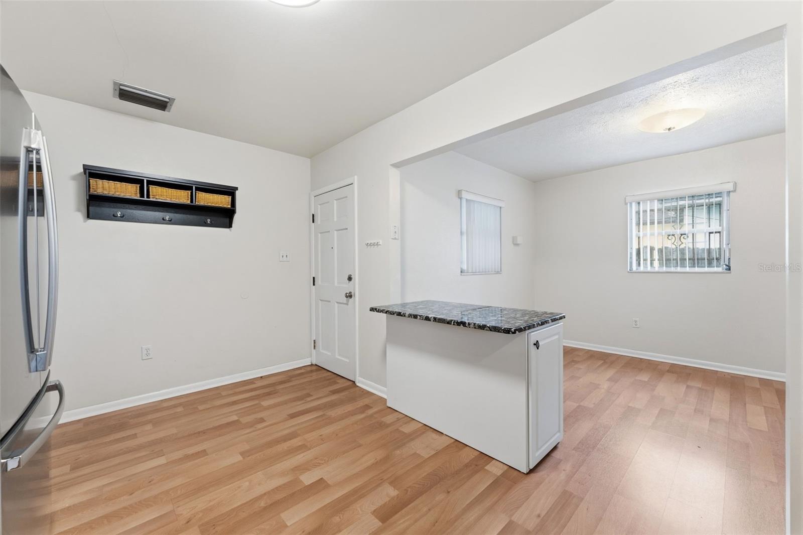2711 W Heiter St Property Photo 22