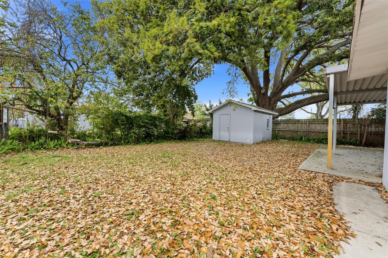 2711 W Heiter St Property Photo 29