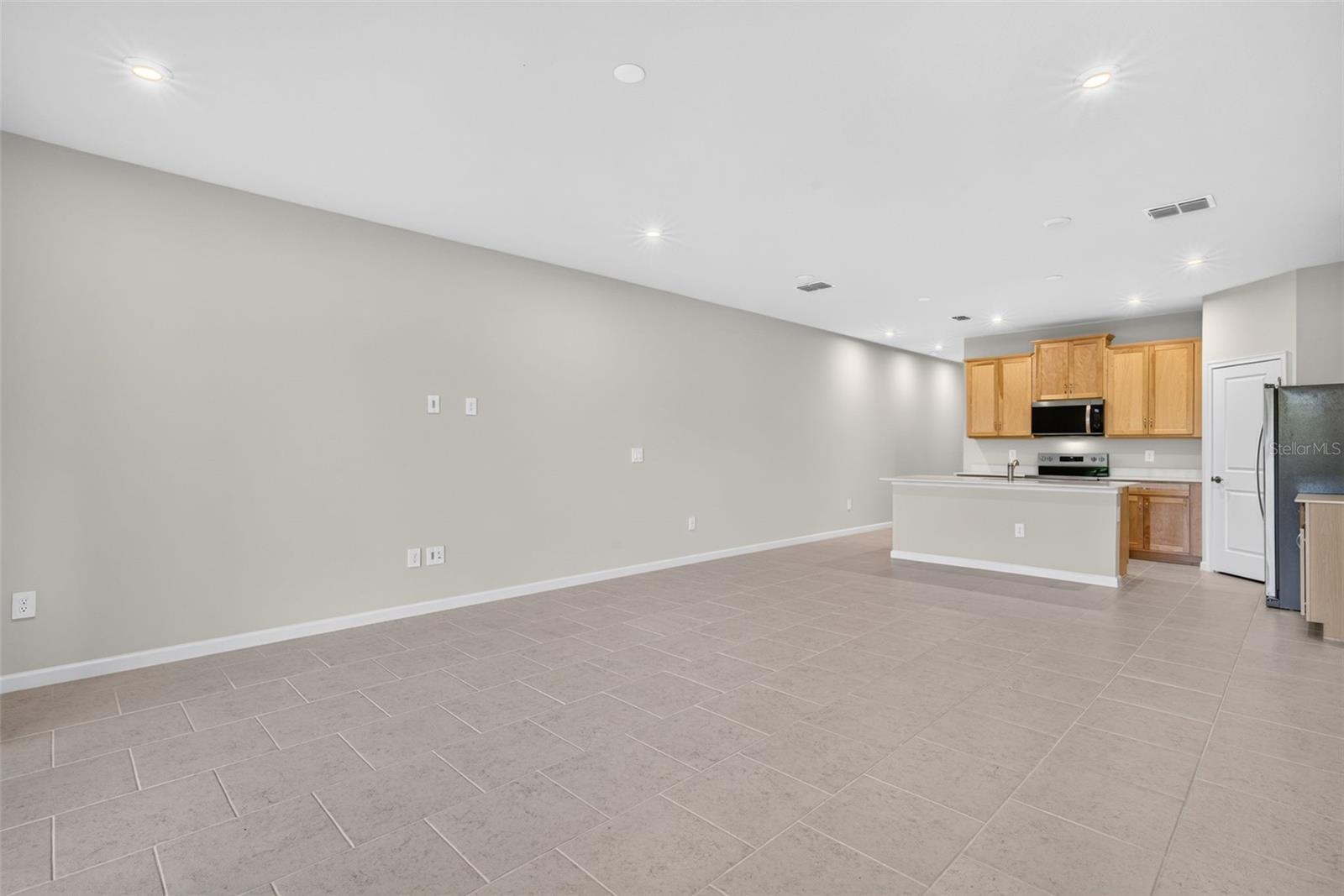 8823 Ginko Run Property Photo 5