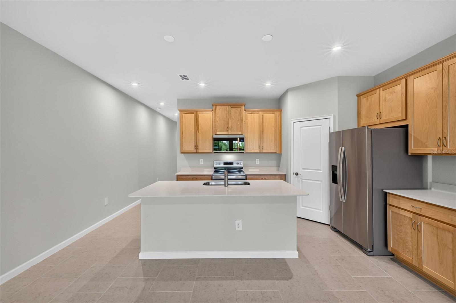 8823 Ginko Run Property Photo 8