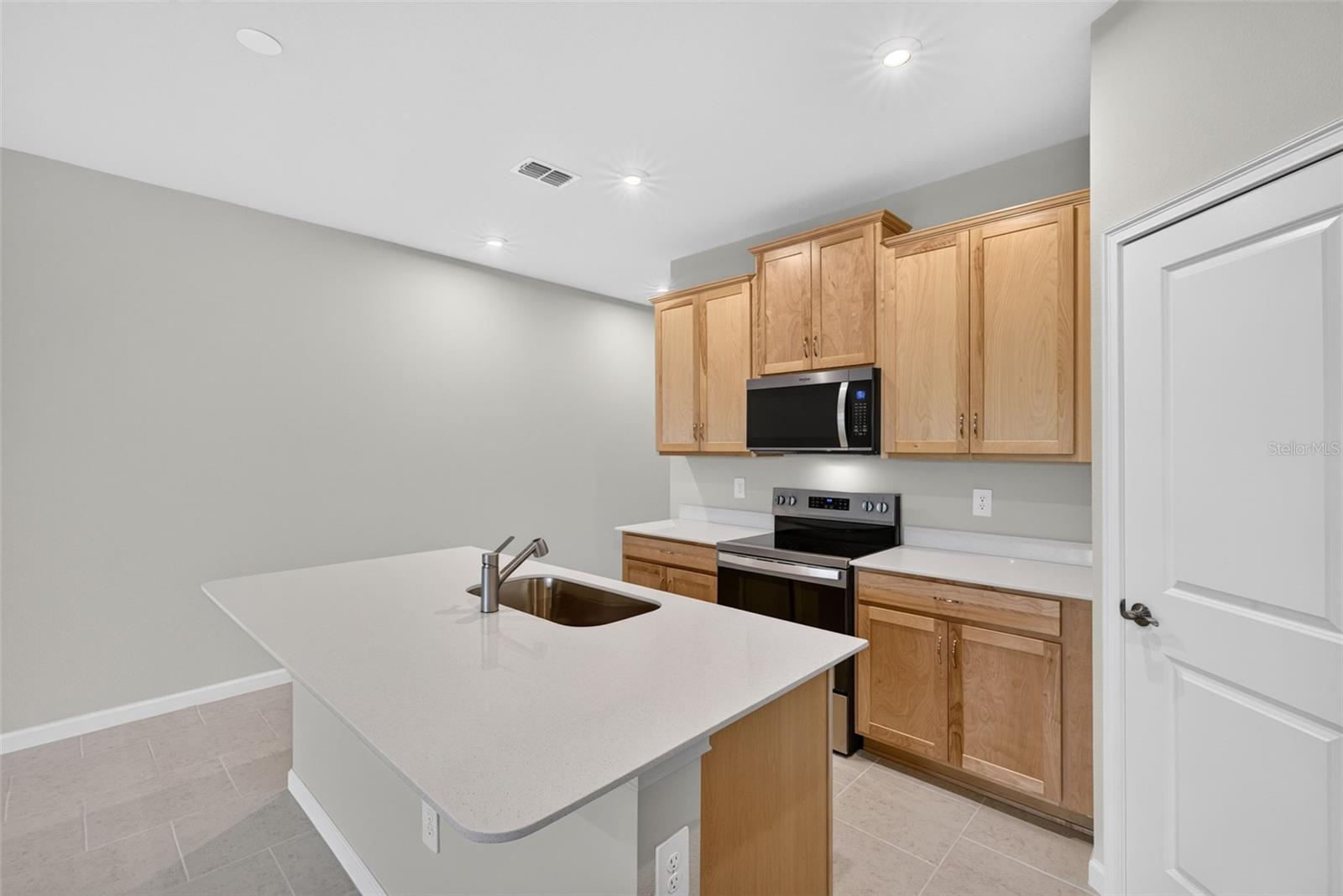 8823 Ginko Run Property Photo 9