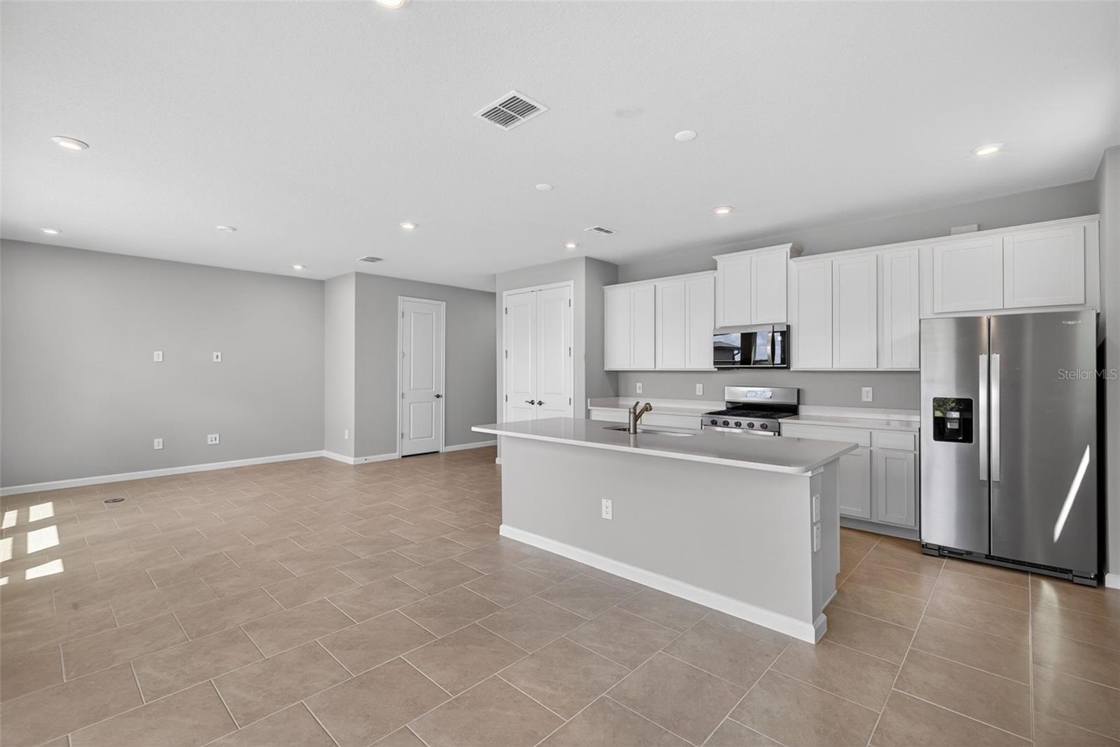 13109 Oxeye Ln Property Photo 7