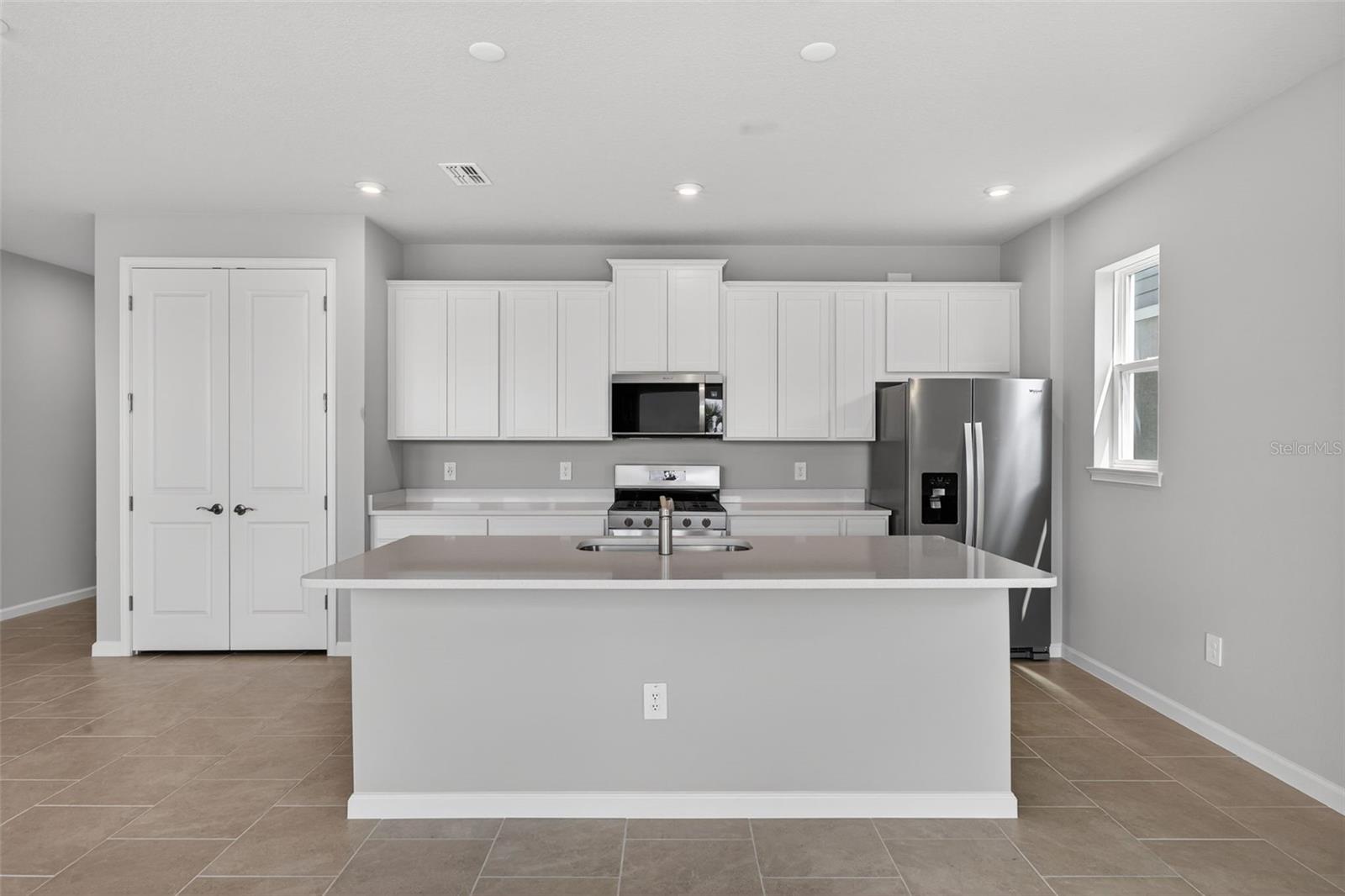 13109 Oxeye Ln Property Photo 9