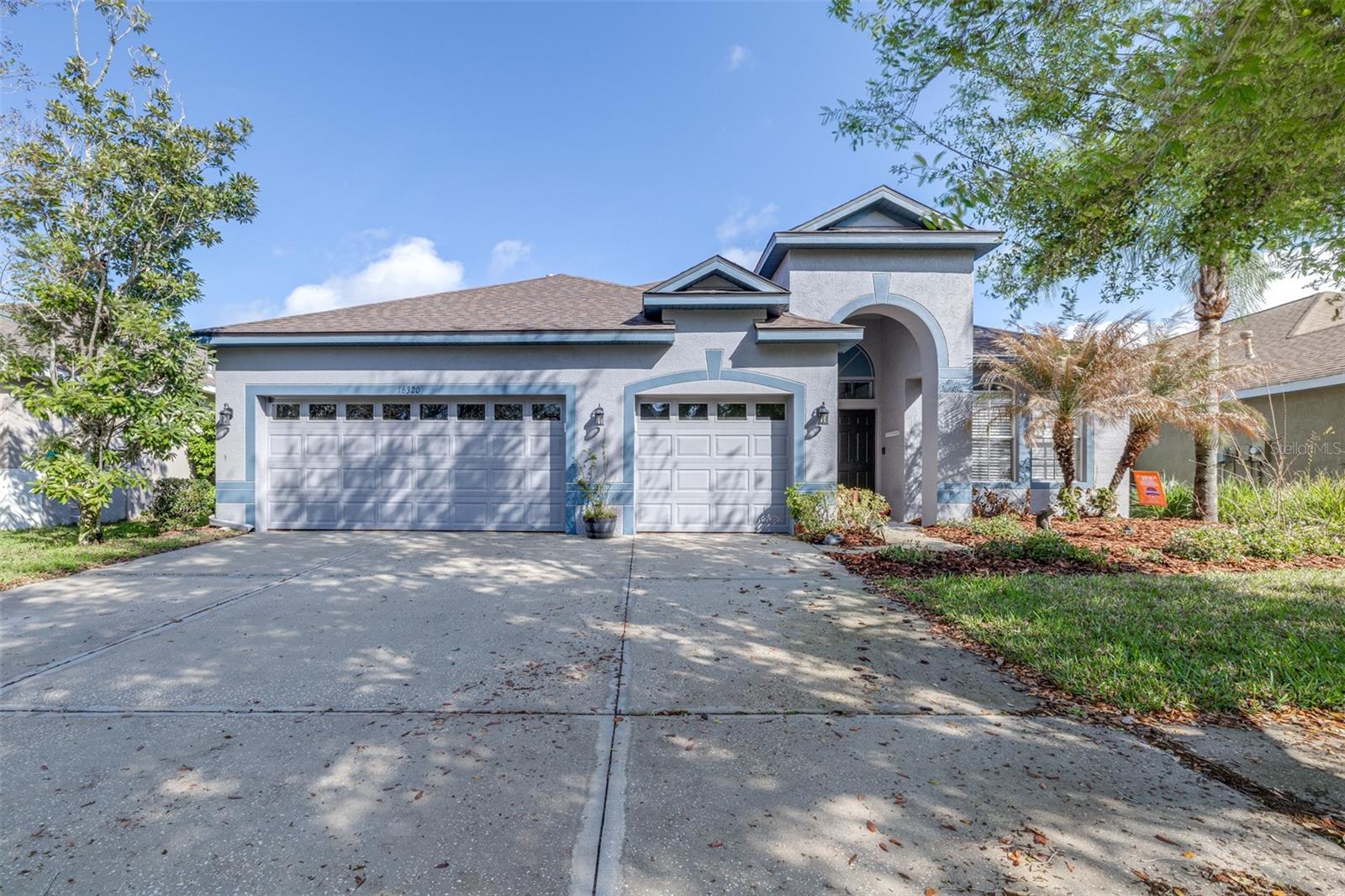 16320 Bridgewalk Dr Property Photo 2