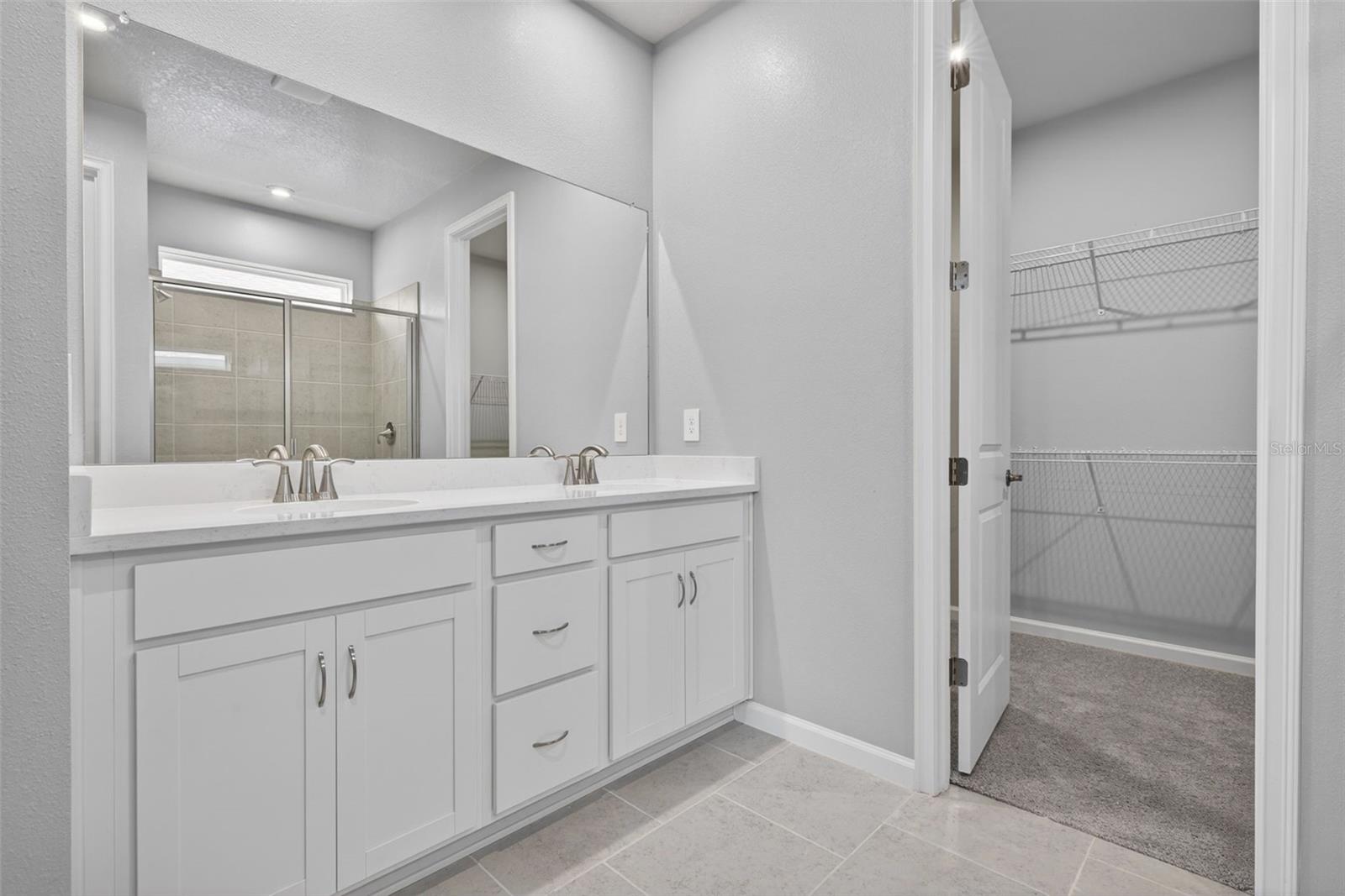 9243 Aurelia Ave Property Photo 16
