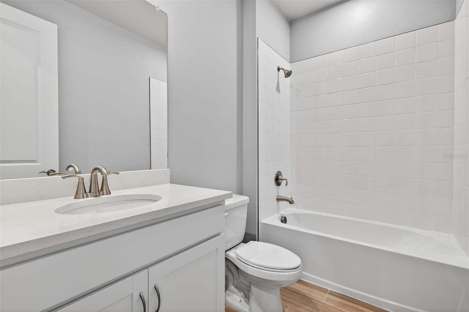 9243 Aurelia Ave Property Photo 20