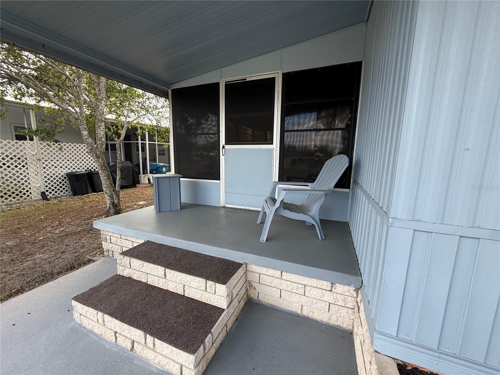 7441 Fairlane Ave Property Photo 16