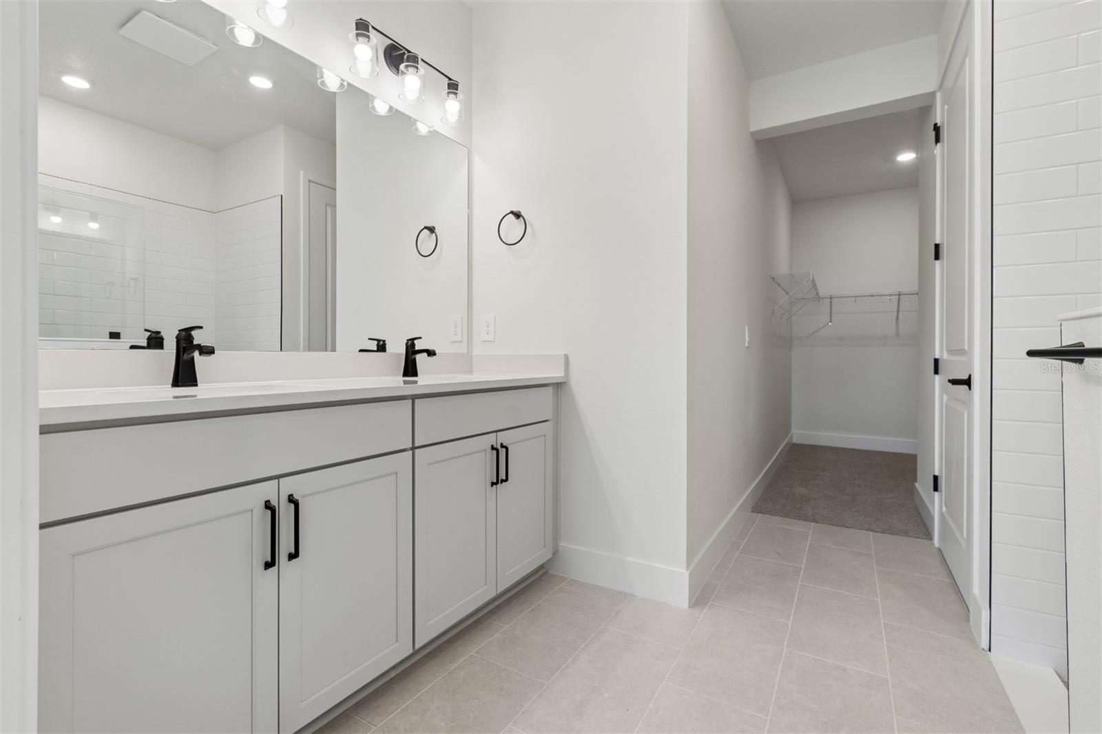 2856 Marrakesh Ln Property Photo 23