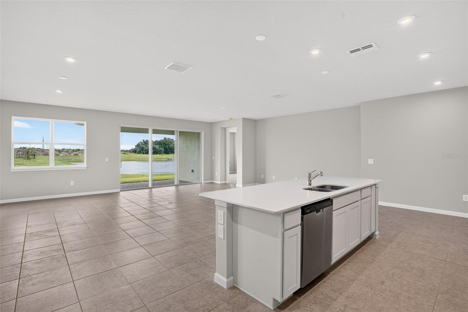 13116 Oxeye Ln Property Photo 9